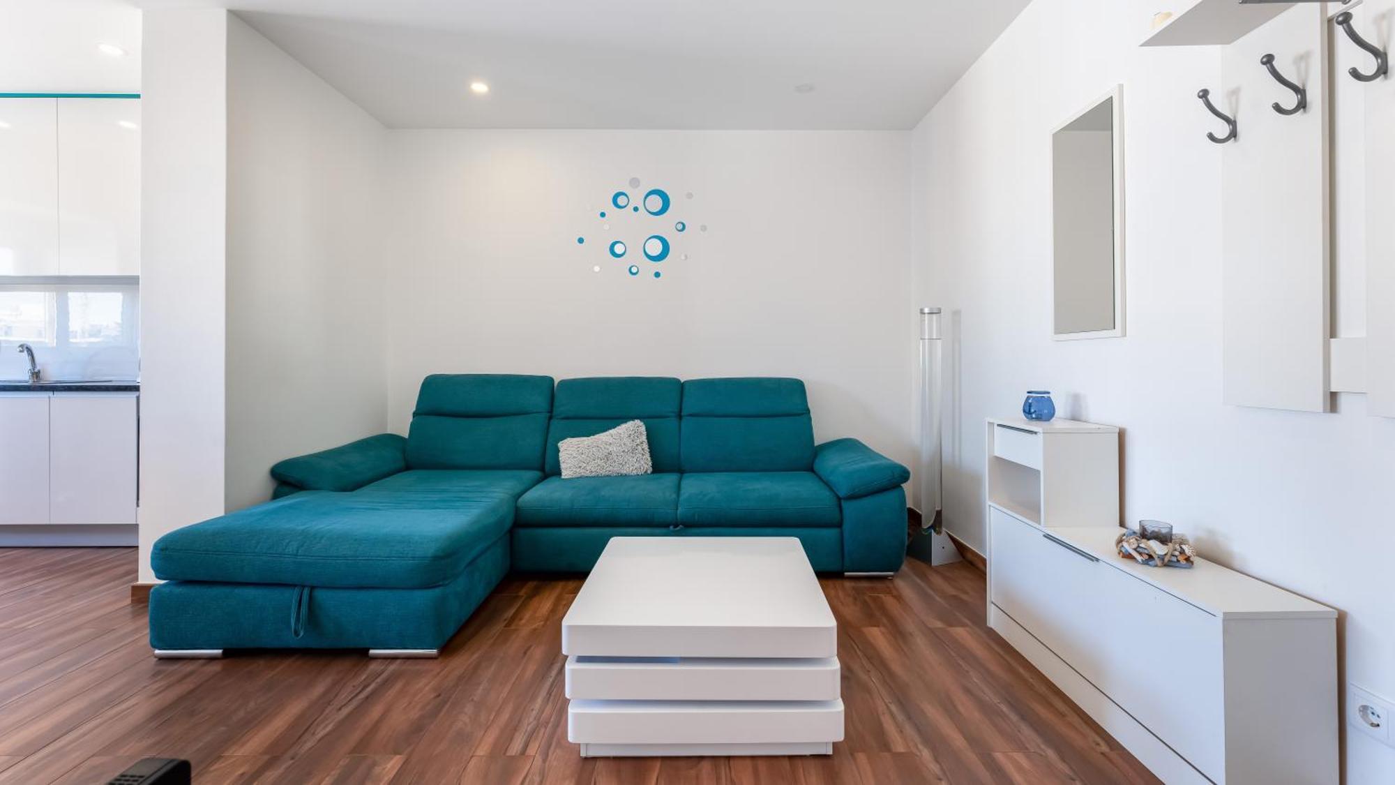 Serene Blue 1 Bdr Flat With Balcony By Lovelystay Portimao