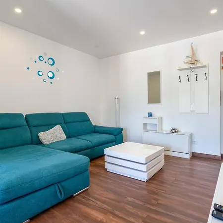Serene Blue 1 Bdr Flat With Balcony By Lovelystay Portimão Exterior foto